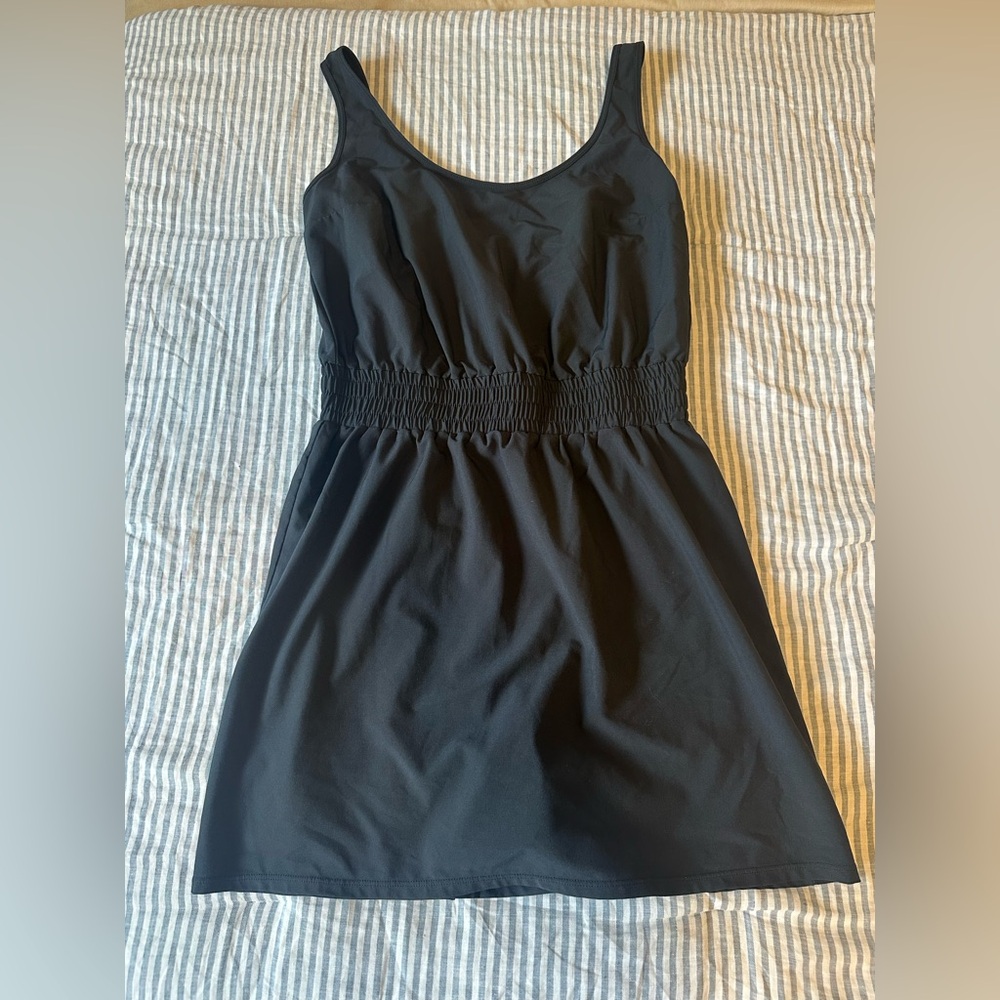 NWOT. Abercrombie & Fitch Travel Romper, medium